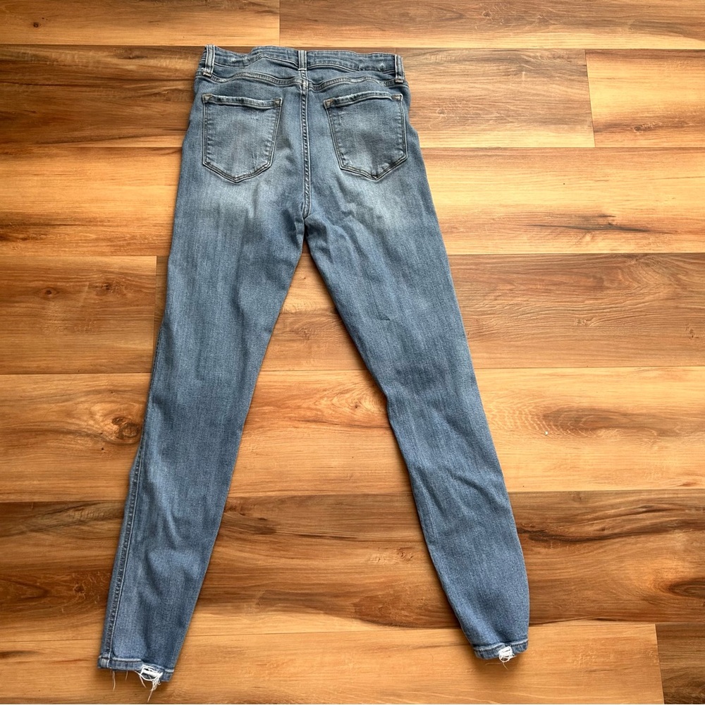 Vervet Womens Jeans mid rise distressed skinny jeans Charcoal Size 29 - Picture 3 of 16